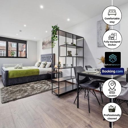Stylish Studio Apt By Stay Smart Short Lets & Serviced Accommodation Woodstock With Free Wifi Londýn Exteriér fotografie