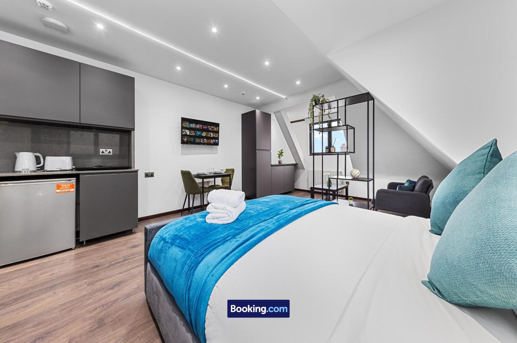 Stylish Studio Apt By Stay Smart Short Lets & Serviced Accommodation Woodstock With Free Wifi Londýn Exteriér fotografie