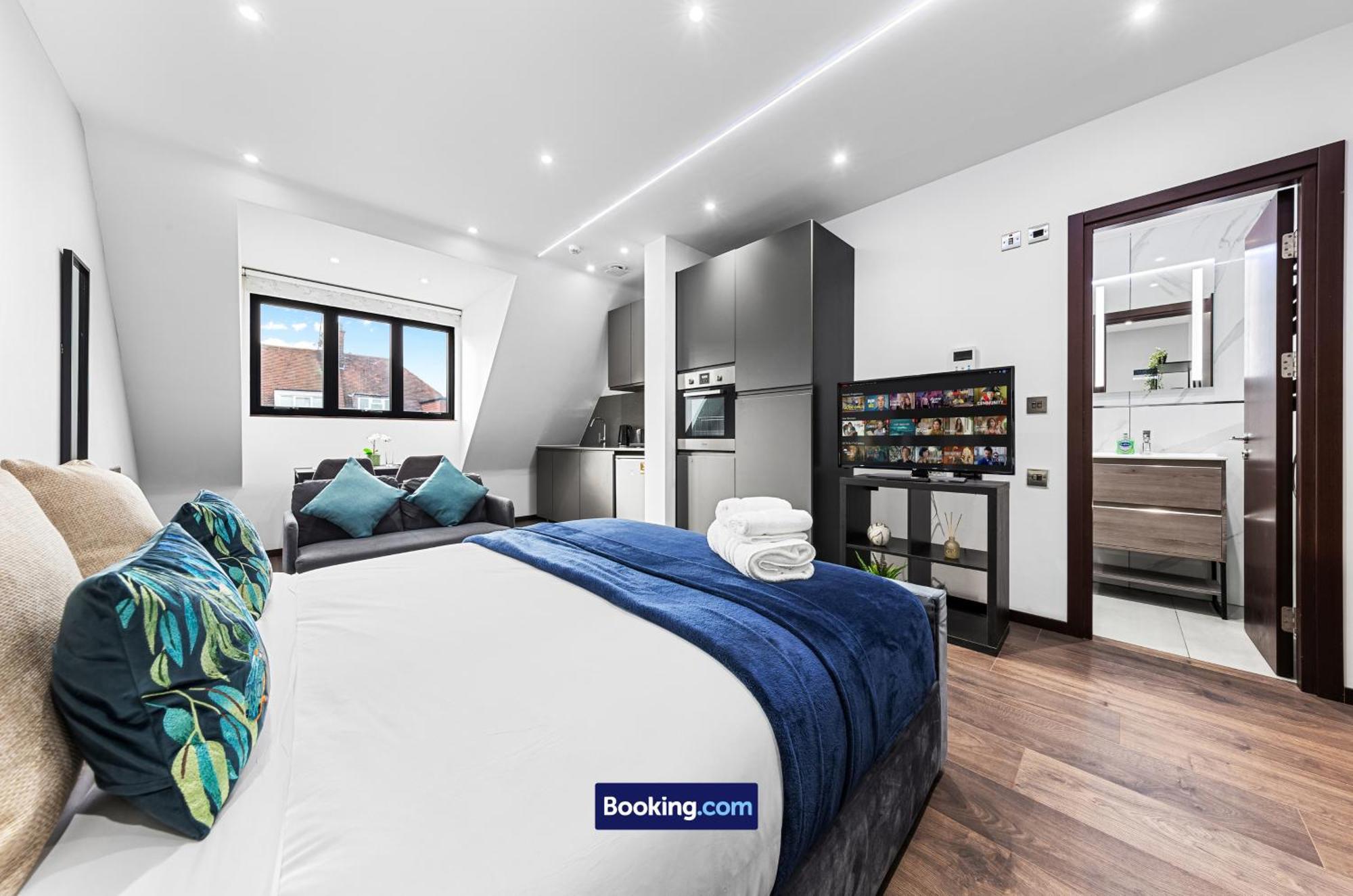 Stylish Studio Apt By Stay Smart Short Lets & Serviced Accommodation Woodstock With Free Wifi Londýn Exteriér fotografie